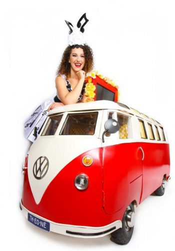 Oldie Breeze Bus